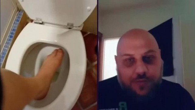 MC Isti lábat mos a wc-ben