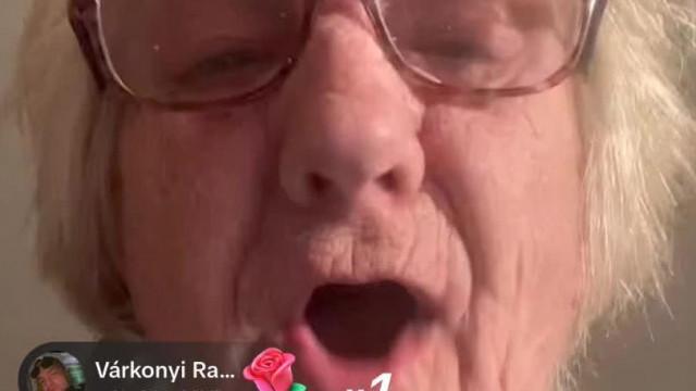Rozi néni live részlet Rozi néni lakását jófogáson árulják a trollok