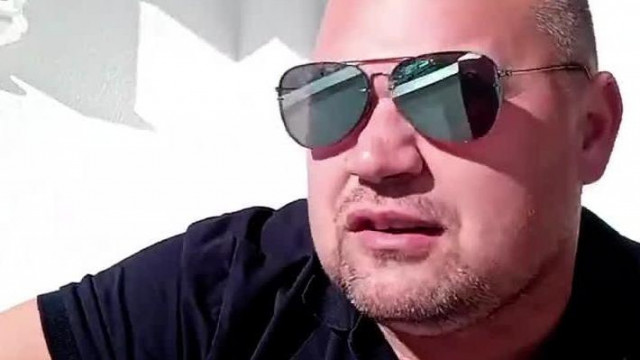 MC Isti   Kivettem egy hatalmas fullos helyet úszómedencével , vettem dolgokat a párbaj ra !