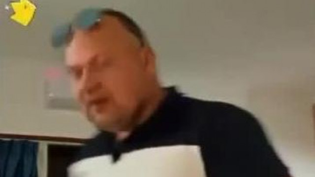 Mc Isti liveban mentost rak a kólába, aztán megy a rage (hosszabb verizó)