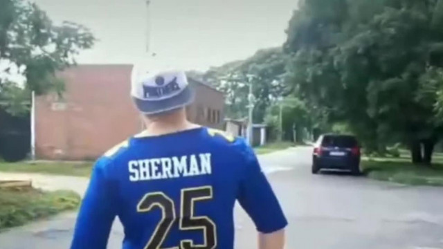 MC Szűz - Kemény a Világ ! (Zene + videó)