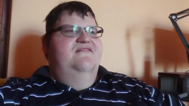 Molnár Krisztián - 1000 feliratkozós szoba vlog
