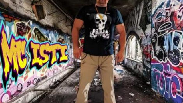 MC Szűz - Maffia (kómój rap zene)