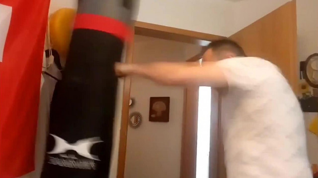 MC Isti - Egy kis svájci box melegek módjára