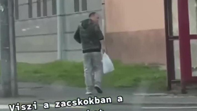 MC ISTI egy szipus zacskóval benne 1l hígítóval , ingyenkonyháról hazafelé