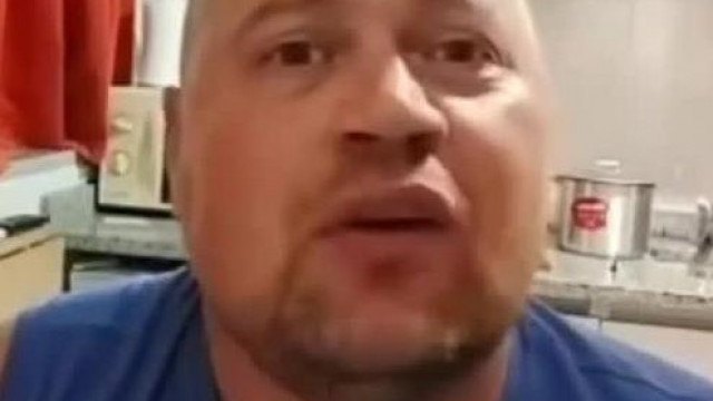 MC Isti burkoltan elmeséli, hogy mitől lett kakafétises