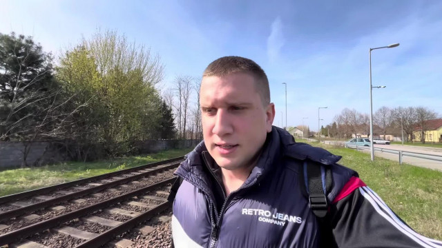 Kufár Bence nyafog, mert felkérdezték, miért koldul és politizál