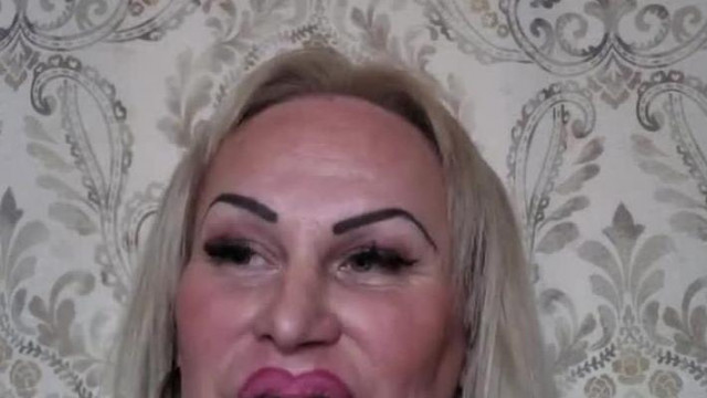Privát Szabika - piros lämpäs story - 2024