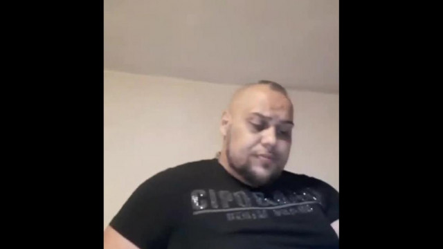 Busák Becsicskítja Arnoldot